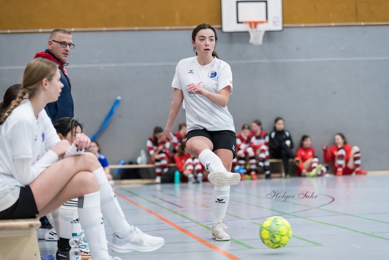 Bild 258 - B2 Loewinnen Cup